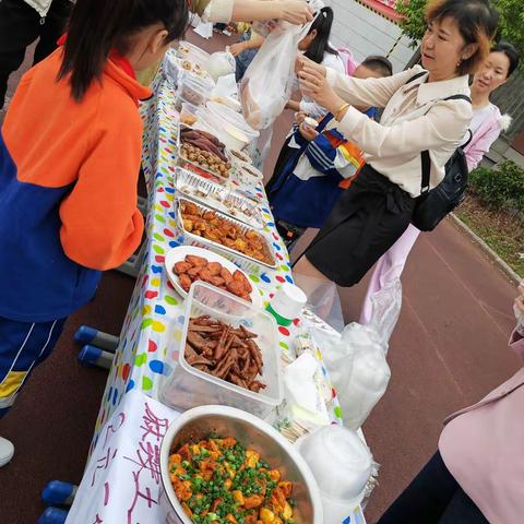 春日好“食”光       美味齐分享 ——经开小学首届校园美食节精彩来袭