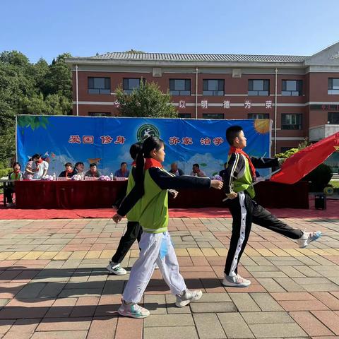 井陉县小作镇小寨小学———“学习二十大，争做好队员”暨庆六一文艺汇演活动