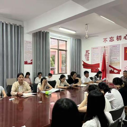 ‌共话成长，筑梦未来  余干五中低年级组学习成果交流会纪实