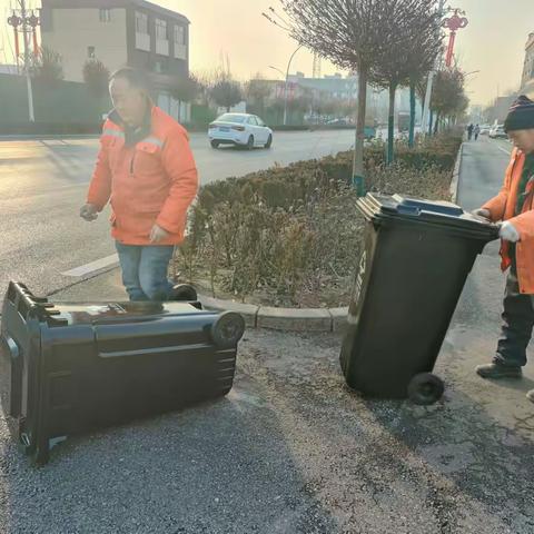 春节环卫不“打烊”，坚守岗位保“春洁”