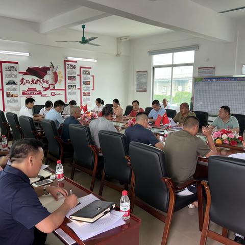 白沙村召开“村社发展大家谈” 学习交流座谈会