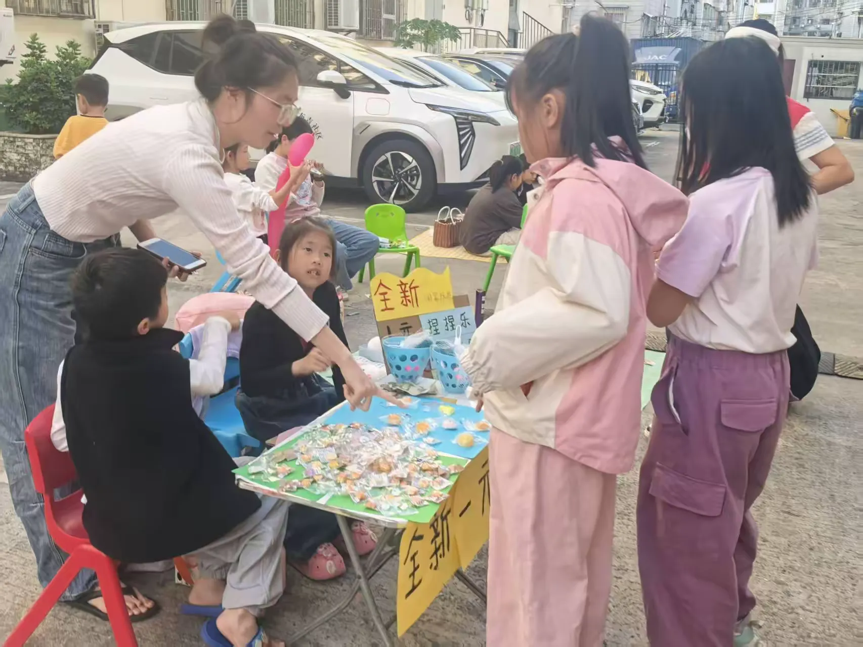 简篇-旧物“循环”新生,家风“童声”传承!布吉社区这场亲子市集“廉”意满满