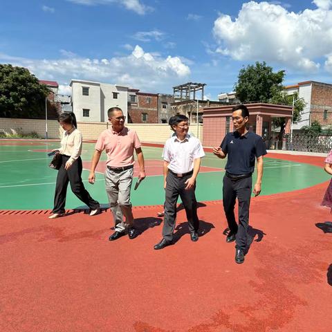 高要区金渡镇褚国昌中心小学蓓蕾校区迎接肇庆市教育局领导开展基础教育高质量发展调研工作