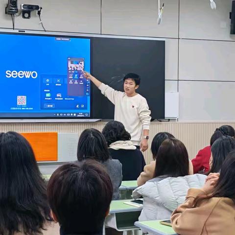 融合信息技术，赋能智慧课堂——上饶市陆羽小学开展希沃录播系统使用培训