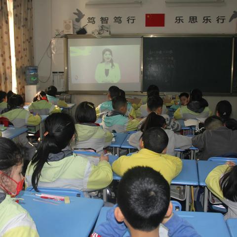 学习贯彻二十大  新工教育在行动