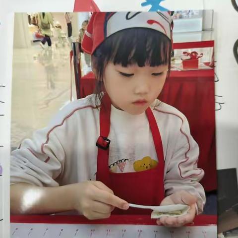 指尖传暖意 饺子话团圆