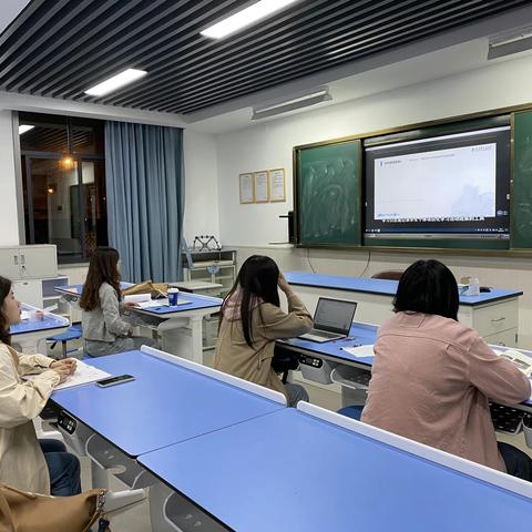 2022下郁达夫中学教育集团第十四次青年学堂活动