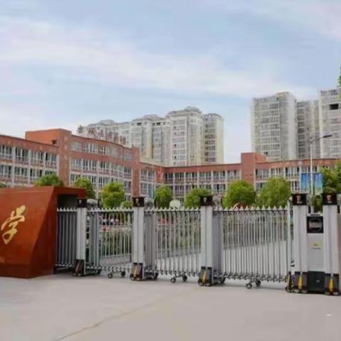 悦读悦分享，书香润童心----实验小学低年级部“读书分享交流会”活动