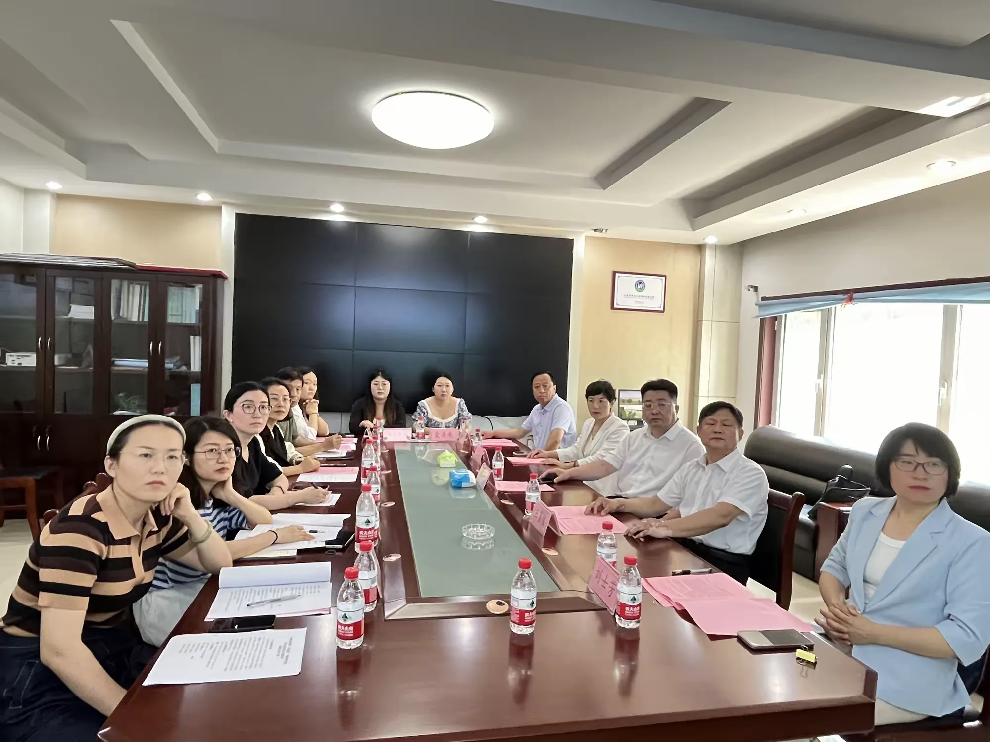 简篇-白云湖街道举行“乡村好时节·乐动生活”主题年暨2024年白云湖生态文化旅游季新闻发布会