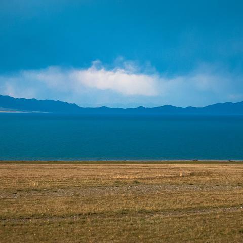 赛里木湖美如画