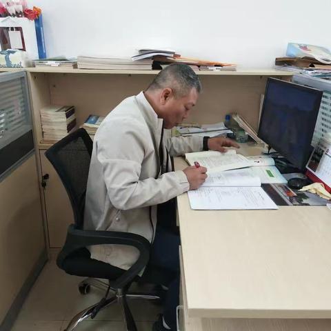 阅读品书香，分享共成长——阳山县城北小学教师读书分享（第三十一期）