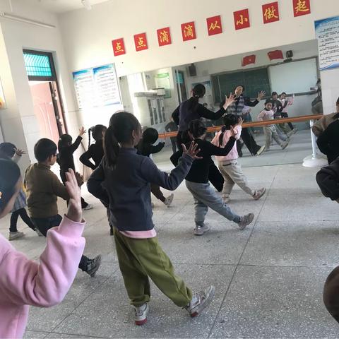 舞动青春，蹈出快乐——北固城小学舞蹈社团