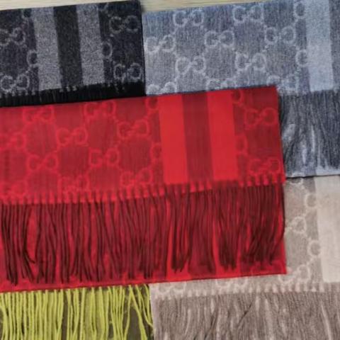 100%山羊绒双G围巾，男女同款，五个颜色任你挑选！