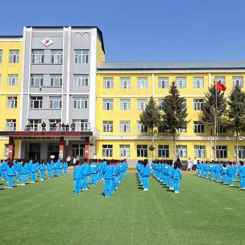 阳光课间展风采，强身健体向未来——岗子九年制学校2025年春季韵律操比赛纪实