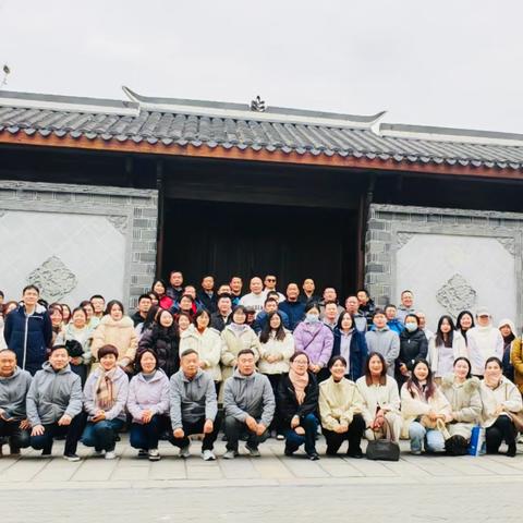 太平人寿安徽分公司赴桐城六尺巷开展主题团建活动