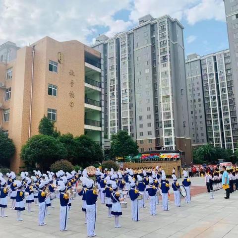 小龙人鼓号队社团