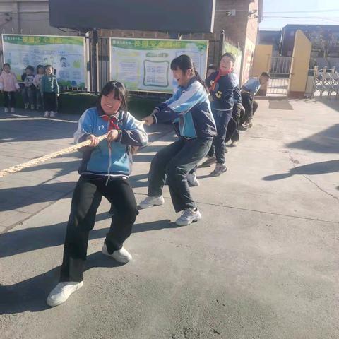 拔河比赛促团结，凝心聚力展风采——祝马房小学拔河比赛