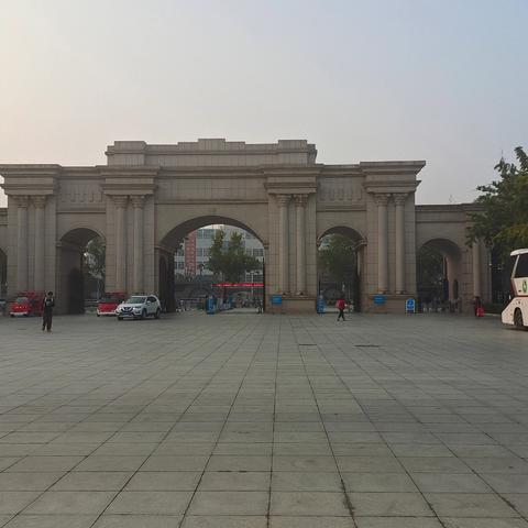 信息之光，点亮教育新征程