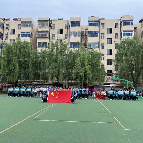 龙泉街道安居小学幼儿园参加安居小学2024年春季趣味运动会开幕式
