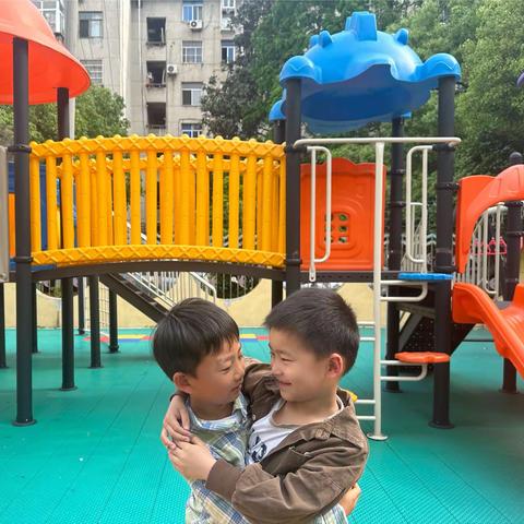 “心”暖花开 幸福成长——大四班心理健康教育活动