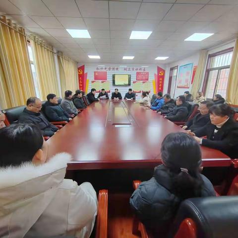 鲍沟中学召开七年级教学工作推进会