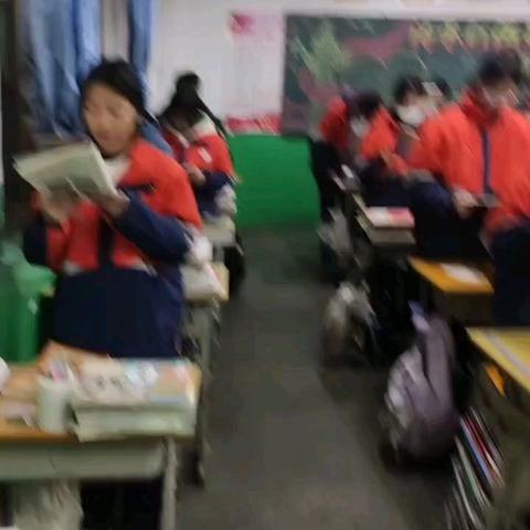 激情点燃青春 奋斗成就梦想