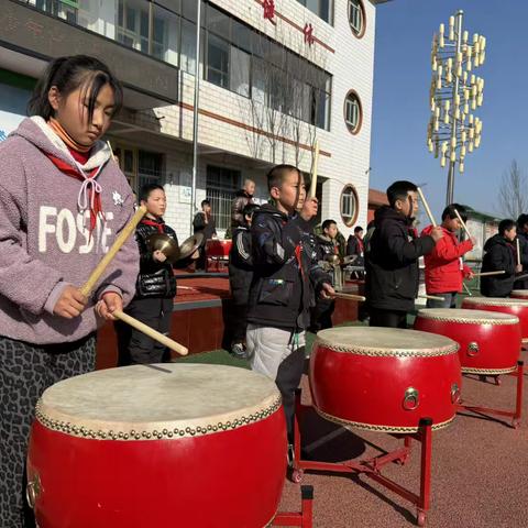 筑梦迎新年 艺彩少年宫——陇县东风镇中心小学2026年元旦文艺展演活动纪实