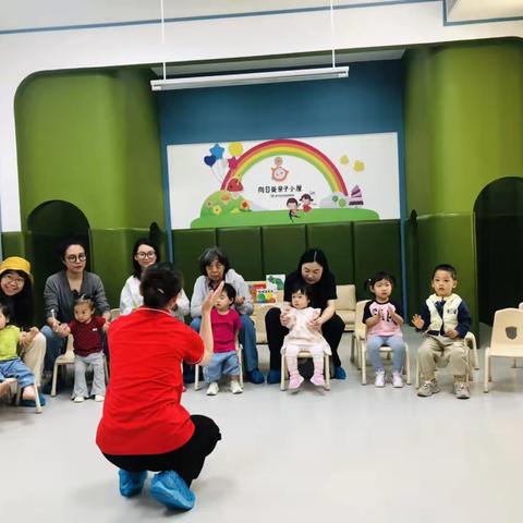 历下区甸柳新村街道计生协会：柳悠芽翰林府托育园温馨启幕，享受亲子欢乐时光——“向日葵亲子小屋”活动
