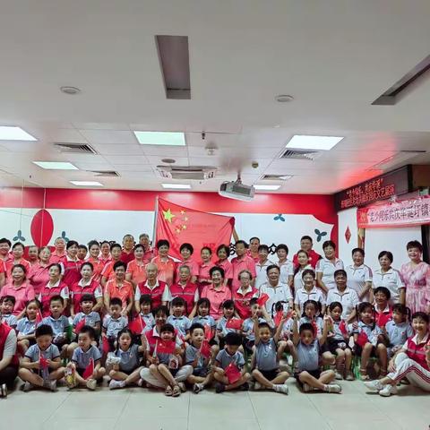 老少同乐  共庆华诞 --圩镇社区文艺汇演热闹开演