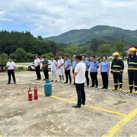 以“演”促防，防患未“燃” ——金刚台管委会开展旅游景区消防应急演练