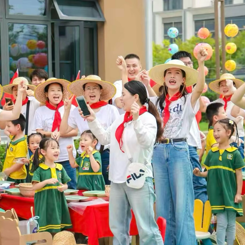 国庆中秋同欢庆·丰收劳动大竞赛！ 2025年合肥市上海路幼儿园国庆中秋亲子活动