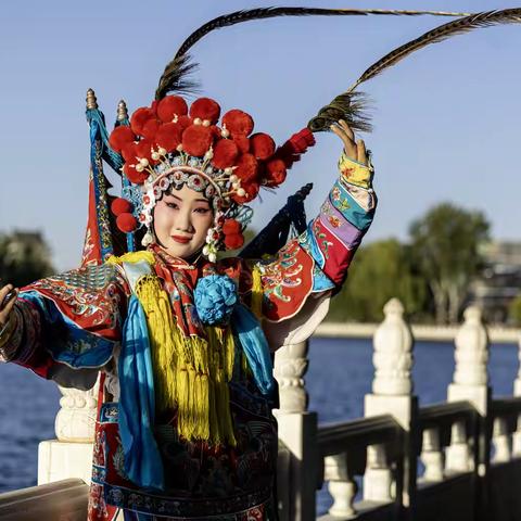 《京剧刀马旦：古韵风姿》