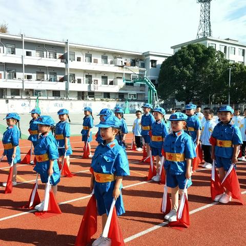 献礼二十大——嵊州市莲塘小学一（2）班秋季运动会