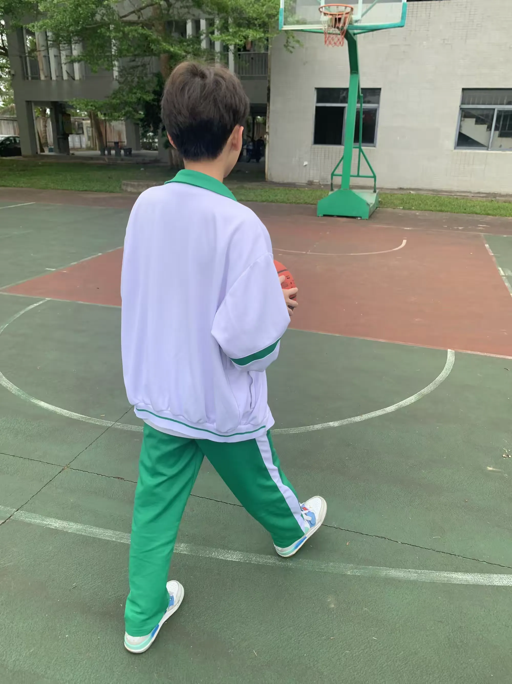 三步上篮
