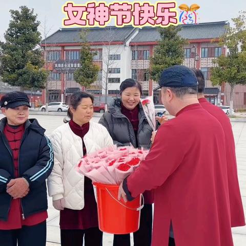 巾帼不让须眉 太极伴我同行 —洪湖太极庆“三八”妇女节剪影