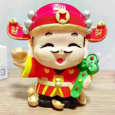 感受非遗文化 彩绘石膏娃娃
