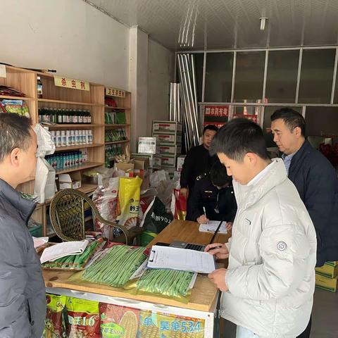 天桥镇开展农资市场联合执法检查
