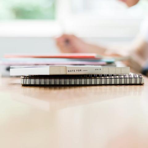 教而不研则浅 研而不教则空—辛店中心幼儿园听评课活动