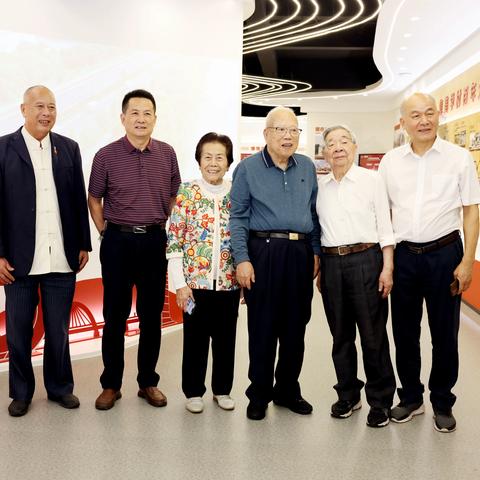 携手传承，共赴爱国之旅 ——厦门李氏宗亲理事会与厦门海丝慈善会参观集美校友总会“乡情馆”