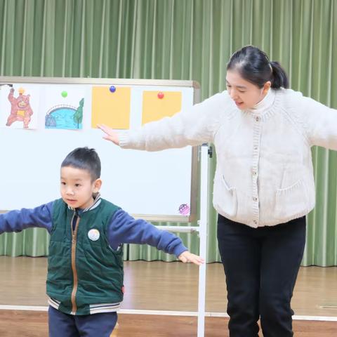 展专业•共研思•同成长