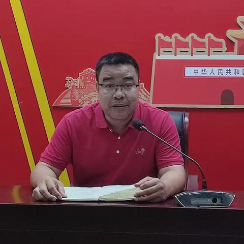 聚力分析明方向，潜思笃行谋新局——阳朔县外语实验中学高二下期考质量分析暨高三第一次备考会