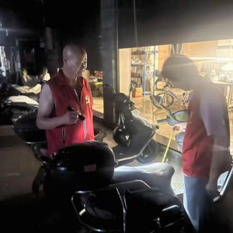 夯基扎网清患 夜巡织密安全网