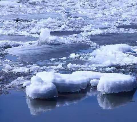 “春季冰雪消融，谨防坠冰溺水”——四子王旗第三小学致家长的一封信