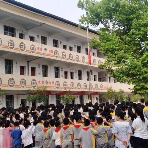 赣江源中小学成功举办2023年“传承红色基因，放飞青春梦想”庆六一文艺汇演