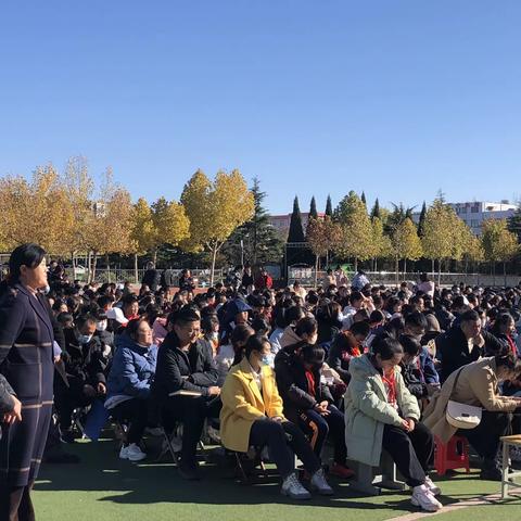 夯实素养   寄语未来———凤凰小学五年级学生素养提升活动表彰大会