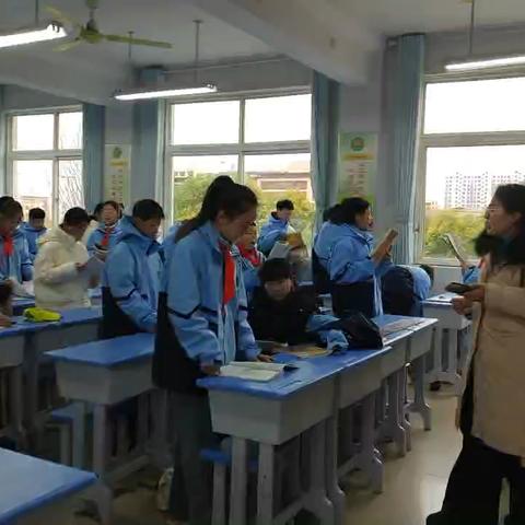 三月春风暖人心，雷锋精神伴我行 ‍ ———文汇六年级教研组第四周纪实