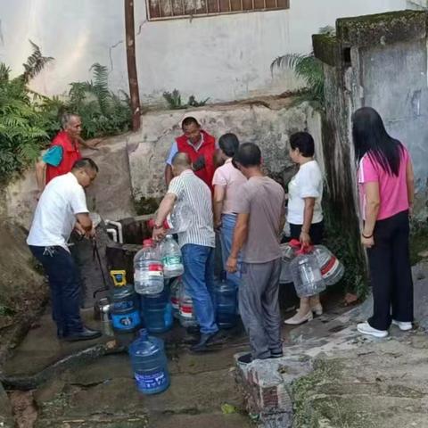 神奇的浮石山泉水，我来了