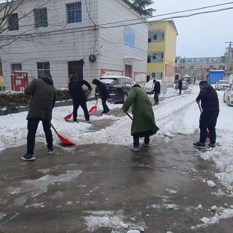 【大河屯二中】瑞雪兆丰年 清雪暖心间