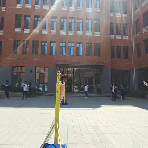 缤纷校园 “羽”你有约 滕南中学南校“梦启南园”系列活动之羽毛球比赛