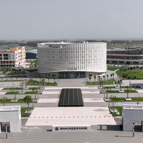 以美培元，以美育人——记“向美而行 各美其美”美育成果汇报展演